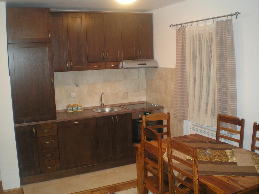 Family Apartments Жабляк Номер фото