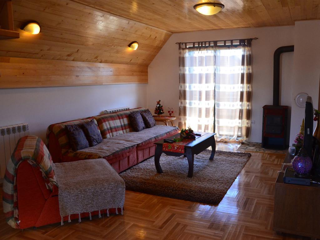 Family Apartments Жабляк Номер фото