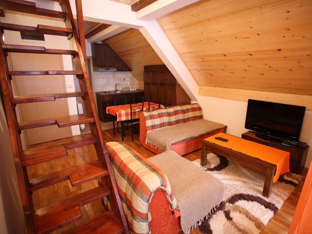 Family Apartments Жабляк Екстер'єр фото